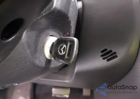 2005 Mazda Mazda3 S from USA, damaged, VIN JM1BK123351227927